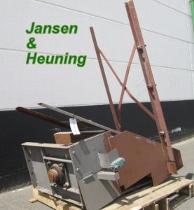 Kettingtransporteur van Jansen&Heuning voor het transporteren van bulkgoed en stortgoed in diverse installaties.