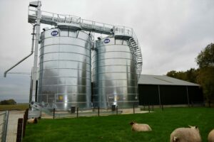 Opslagsilo’s en opslagwanden van Jansen & Heuning voor graanopslag.