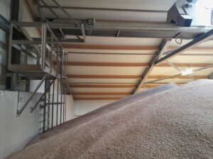 Beluchtingssystemen van Jansen & Heuning voor het conditioneren en drogen van graan in opslagsilo’s.