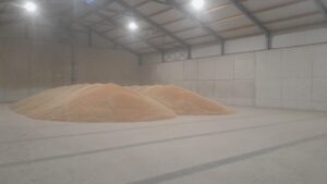 Beluchtingssystemen van Jansen & Heuning voor het conditioneren en drogen van graan in opslagsilo’s.