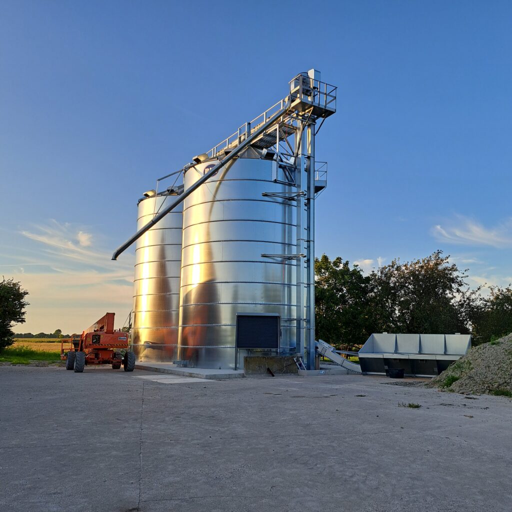 Buitensilo vlakke plaat